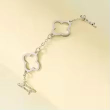 Fashion Elegant Hollowed Out Four-leaf Clover Bracelet Stainless Steel Adjustable Chain Bracelets Ladies Daily Jewelry