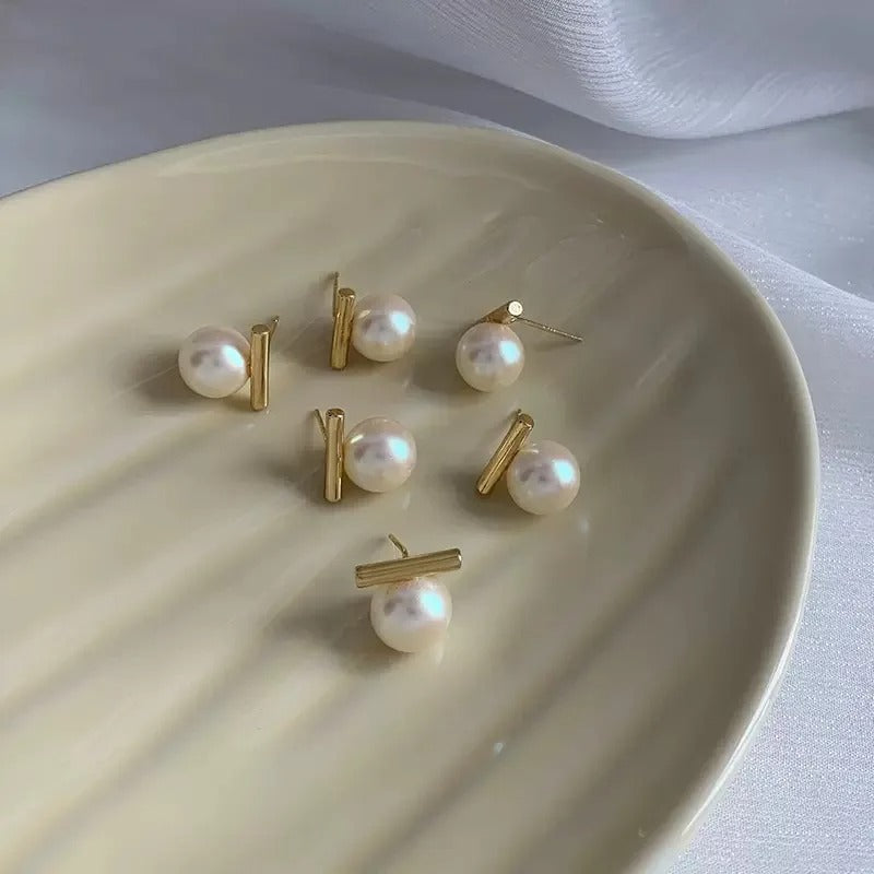 Simple Imitation Pearl Stud Earrings Gold Color Alloy Acrylic Beads Earring for Women Fashion Jewelry Trends Accessories