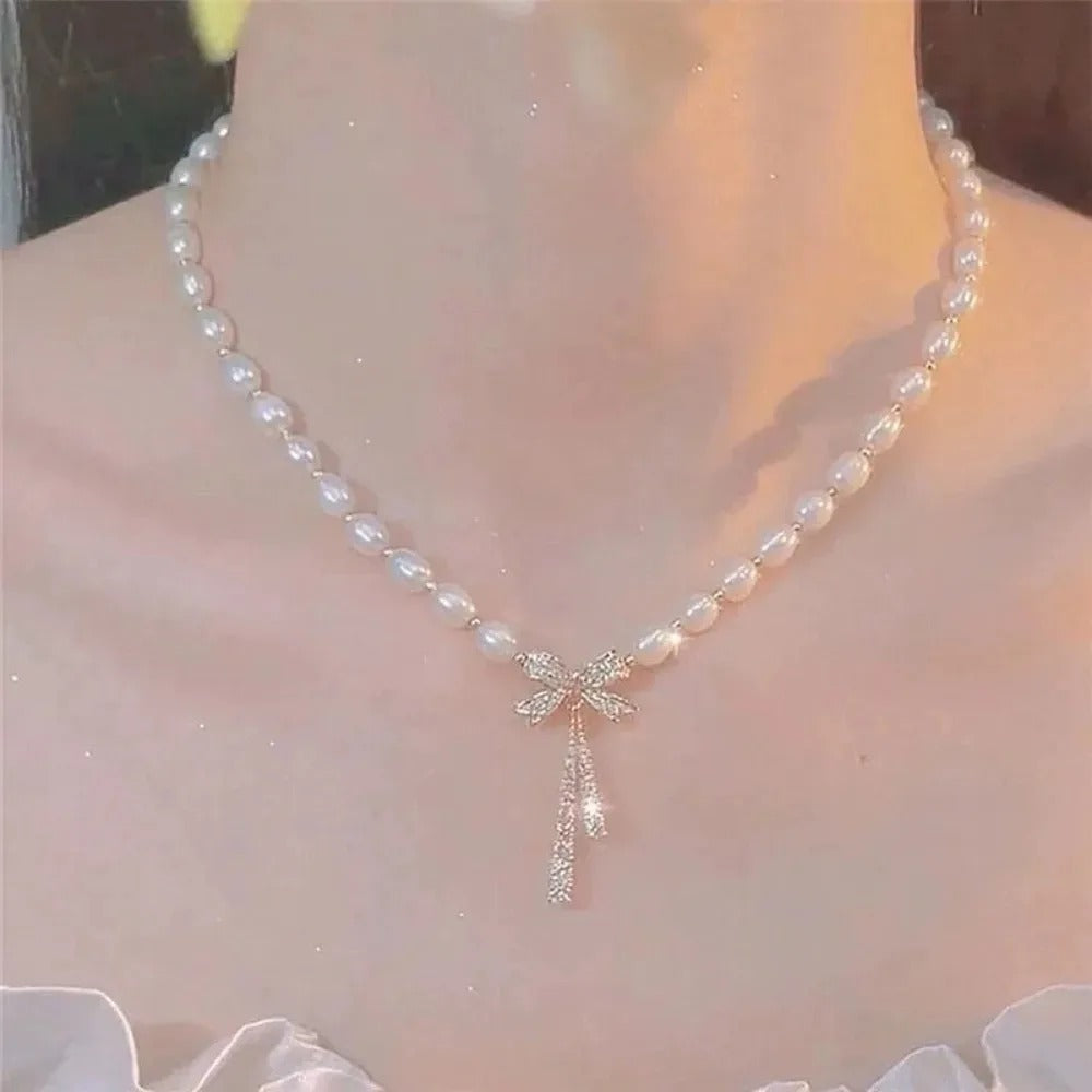 Elegant Pearl Necklace for Women Minimalist Luxury Clavicle Chain