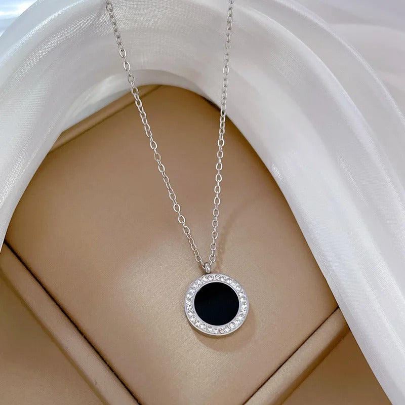 316L Stainless Steel Round Black Stone Pendant Necklace For Women Girl New Fashion Clavicle Chain Jewelry Gift Party