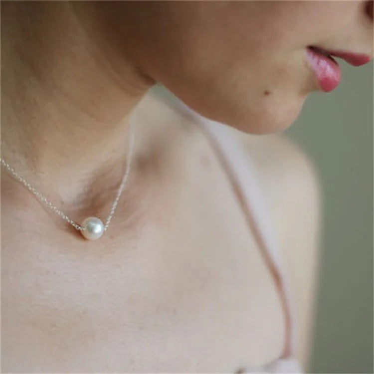 2025 Trend Exaggerated Jewelry Wedding Big Pearl Heart Pendant Necklace For Women Fashion Imitation Pearl Choker Necklace