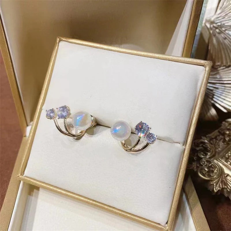 Korean Vintage Pearl Crystal Earrings For Women Statement Jewelry Unique Design U Shape Claw Women's Stud Earrings
