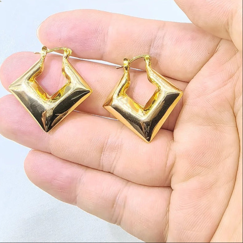 Hollow Square Geometry Hoop Earrings Hypoallergenic Gold Plated Stainless Steel Accessories OL Women Decoration Fashion Jewelry