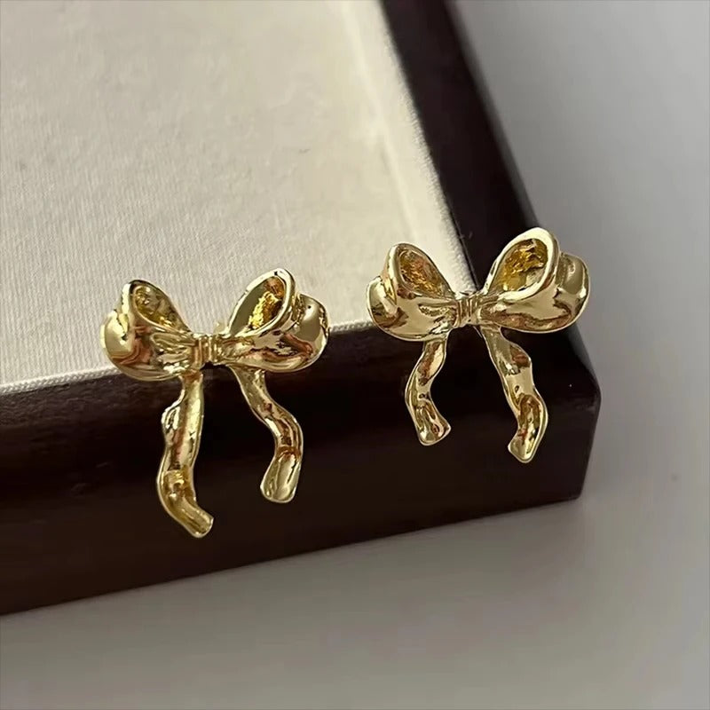 FTCY Vintage Gold Bowknot Stud Earrings Sweet Elegant Women’s Party Jewelry