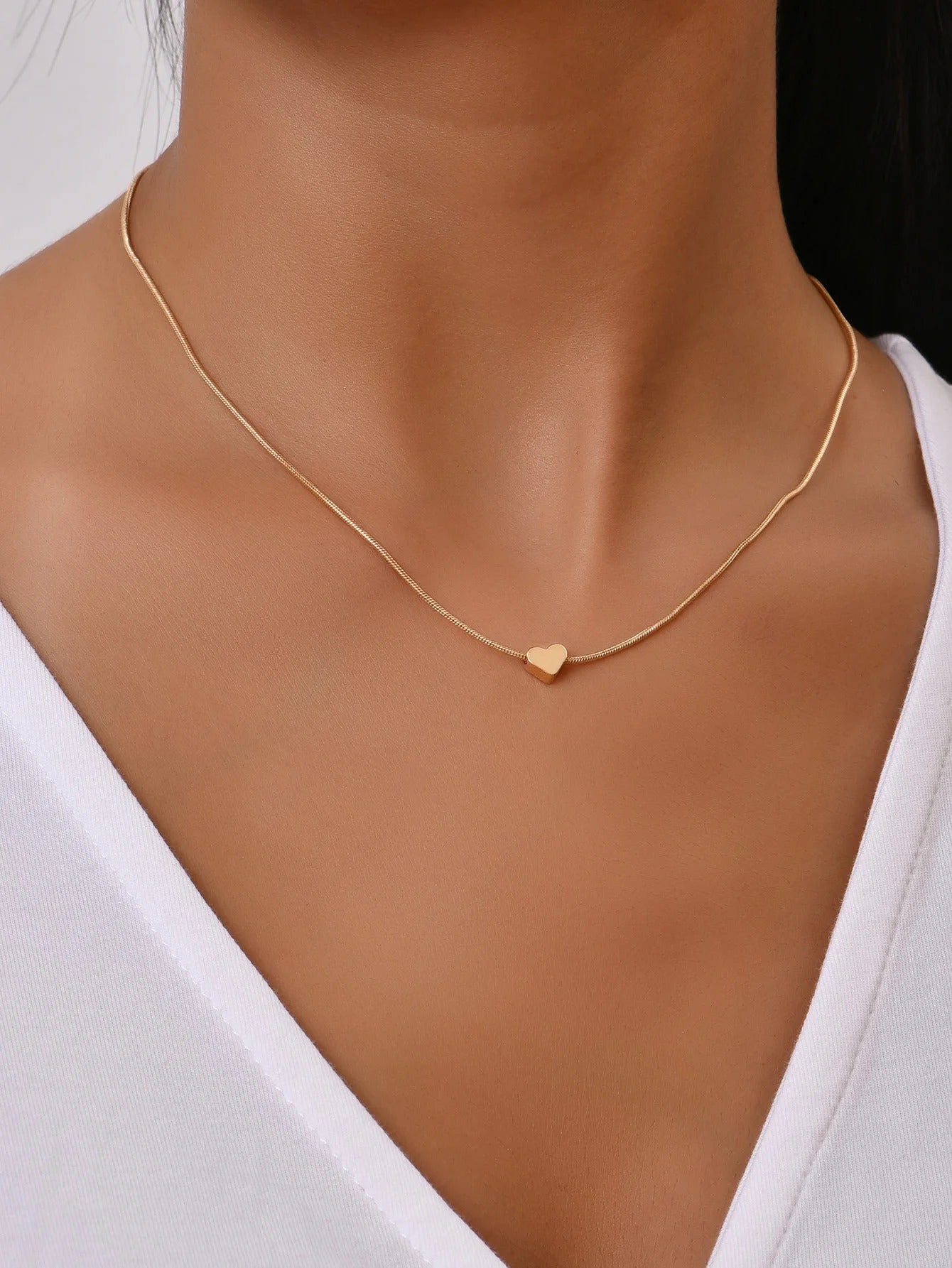 Cute Tiny Love Letter Necklace Women Fashion Choker Necklace Gold Color Zinc Alloy Party Wedding Collares Jewelry Gifts