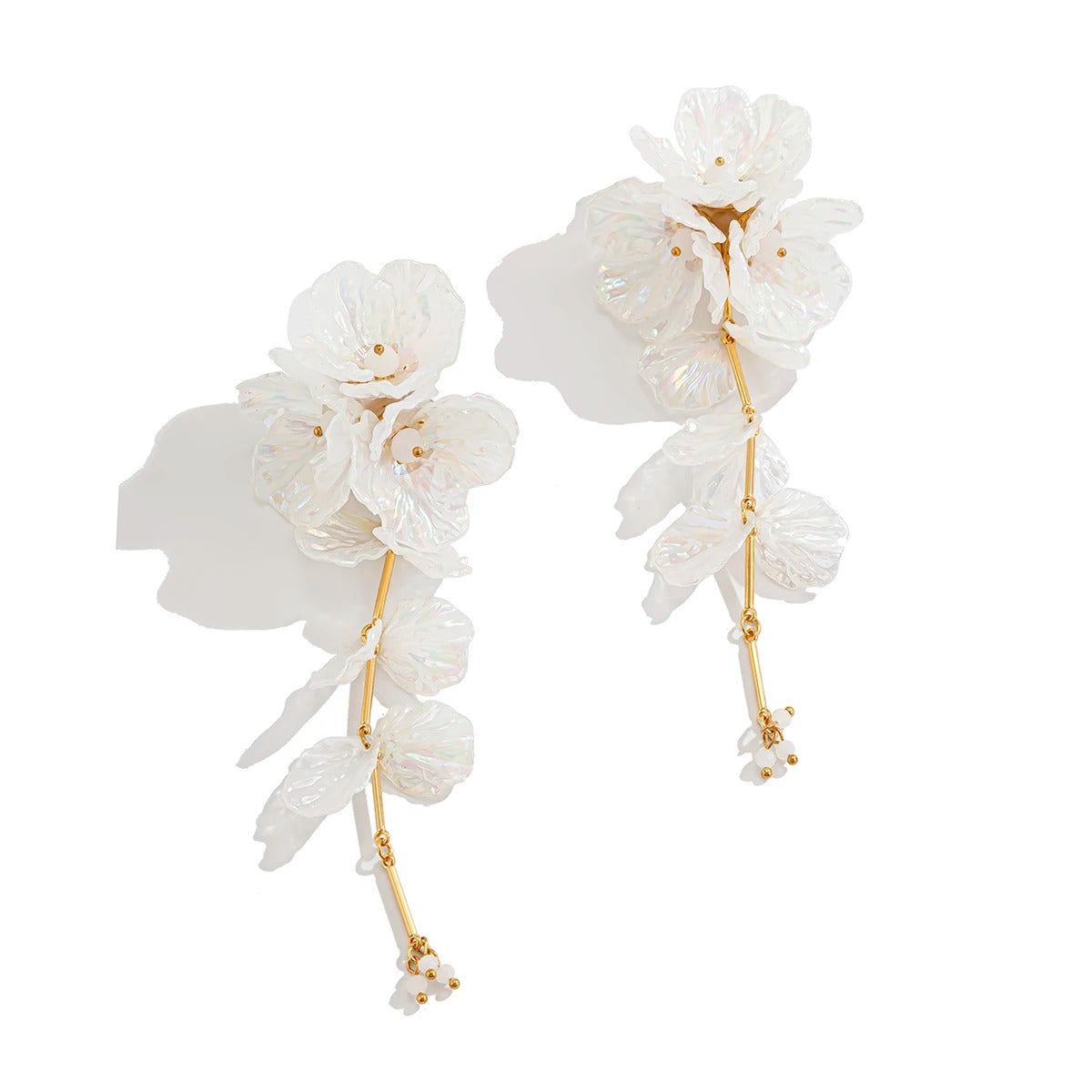 Elegant White Petal Flower Earrings Women Hanging Wedding Jewelry