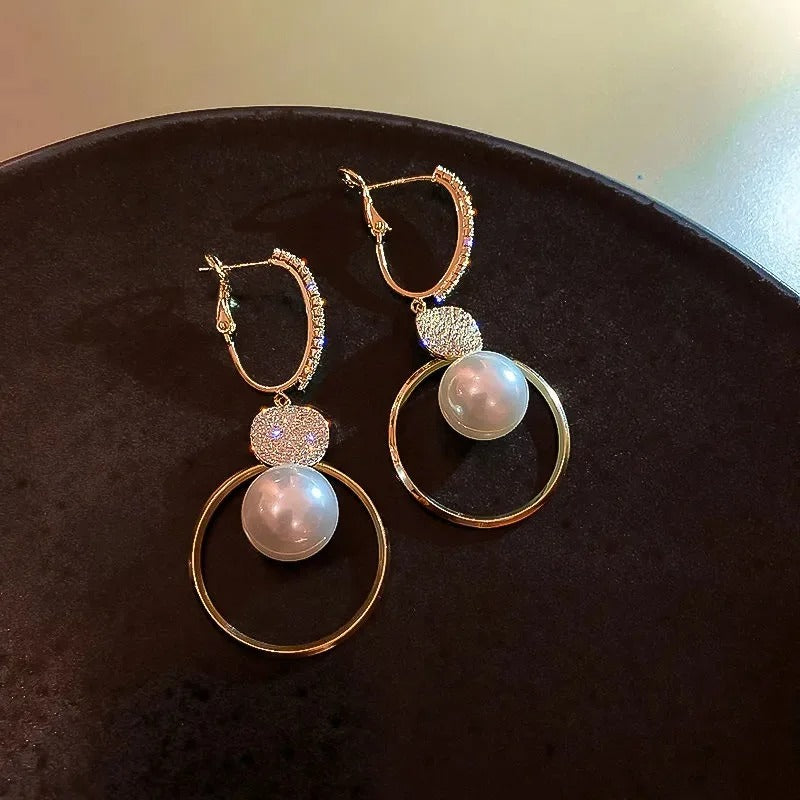 2025 New Fashion Korean Oversized White Pearl Drop Earrings for Women Golden Round Zircon Wedding Earrings Jewelry Gift