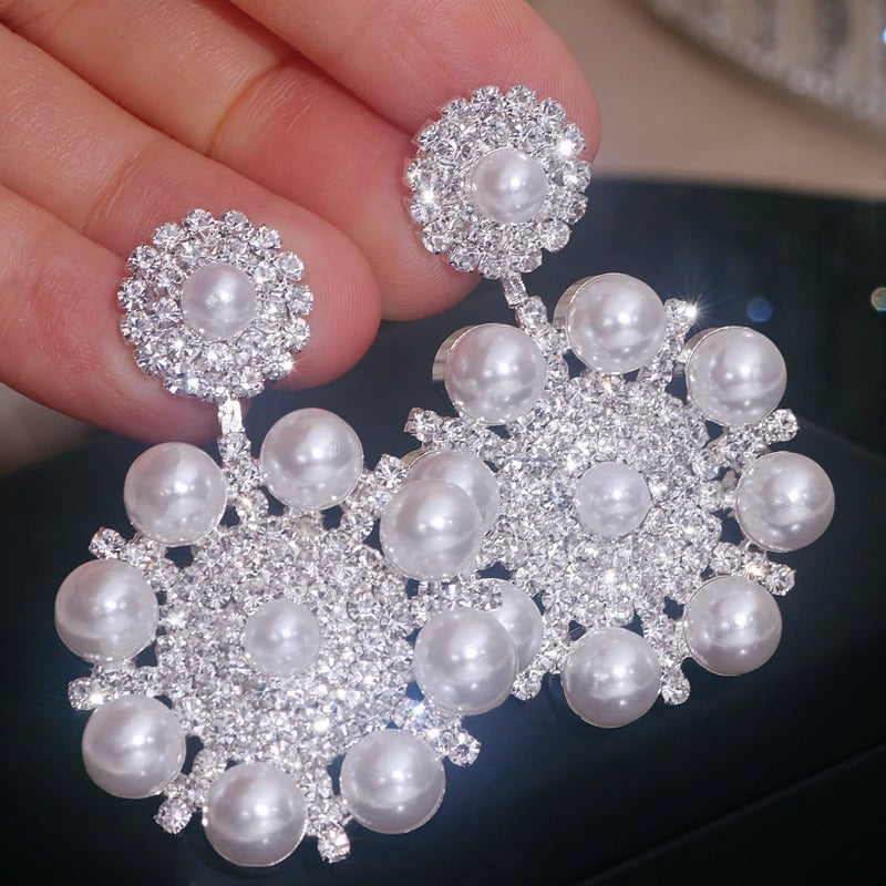 Oversized Simulated Pearl Drop Earrings for Women Silver Color Rhinestone Flower Pendant Earrings Wedding Party Jewelry