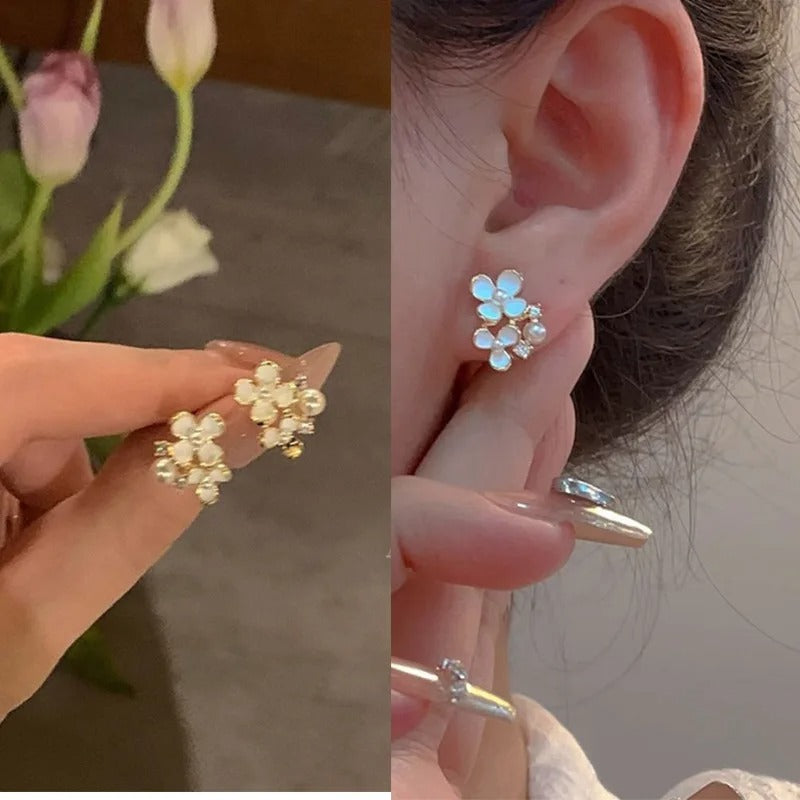 New White Enamel Oil Flower Stud Earrings for Women Cute Single Layer Blooming Gardenia Earrings Trendy Party Small Jewelry