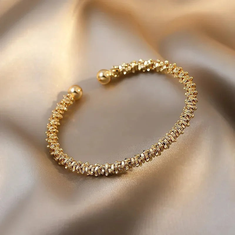 Light Luxury Classic Gold Color Twisted Open Bracelet for Women Fashion Metal Geometric Adjustable Cuff Bangle Jewelry Gifts