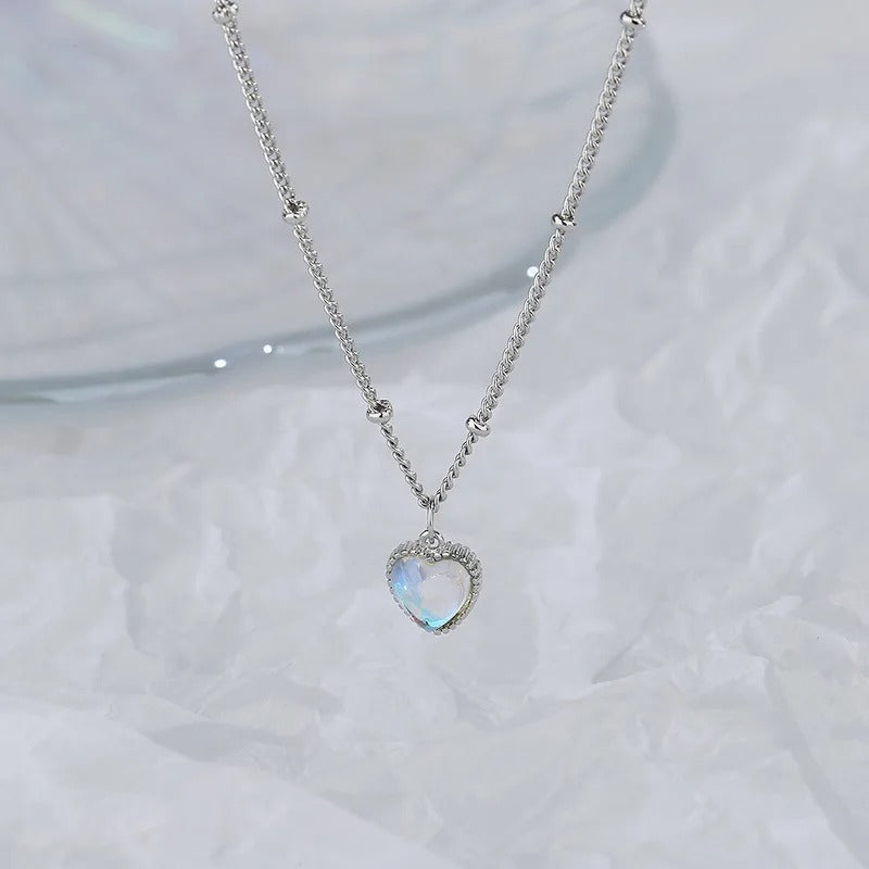 Heart Moonstone Necklace For Women Silver Color Gradient Gemstones Pendant Necklace Bead Chain Necklace Fashion Jewerly Gift