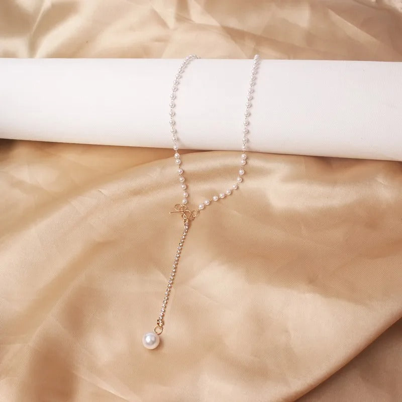 Fashion Sweet Korean Style Imitation Pearl Clavicle Necklace Women Personality Chain Bow knot Rhinestone Pendant Necklace