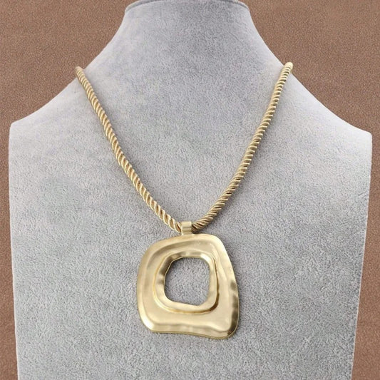 2 Pieces Fashion Personalized Hollowed Out Square Minimalist Style Metal Alloy Silver Color Gold Color Pendant Necklace