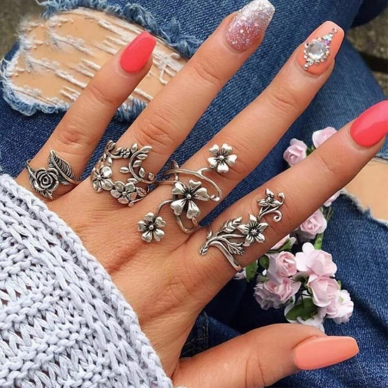 4PCS Vintage Silver Mori Flower & Vine Rings Women’s Fashion Set