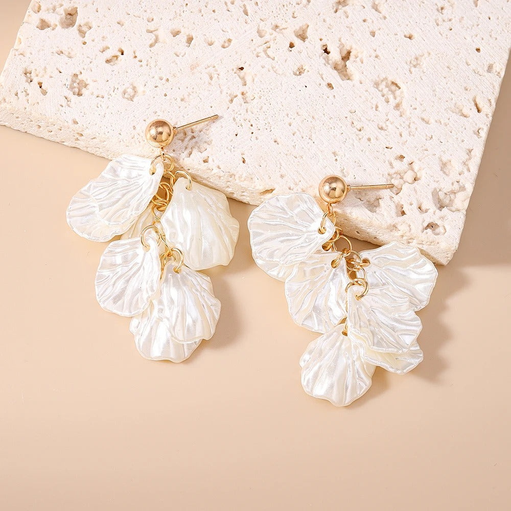 Fashion Summer Beach Pearl Shell Earrings for Women Girls Bohemia Hoop Earrings Party Holiday Jewelry Gifts