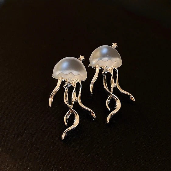 Octopus Deep-Sea Jellyfish Elves Stud Earrings for Women New Mini Star Transparent Crystal Earrings Jewelry Gifts