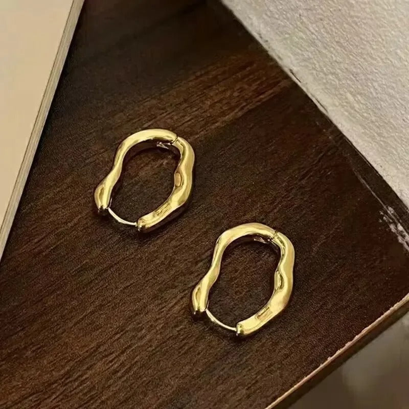 Irregular Geometric Metallic Hoop Earrings – Gold & Silver Color Fashion Jewelry for Women