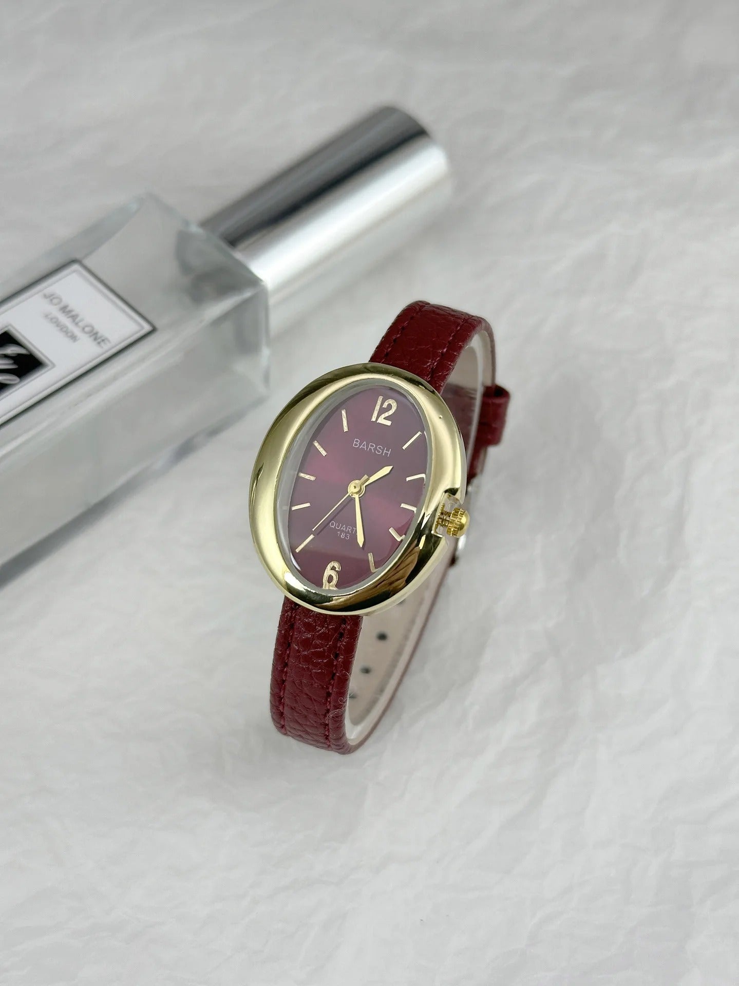 Hot Sale Brand Quartz Watch for Women Fashion Leather Strap Pigeon Egg Dial Watches Luxury Gift Girl Wristwatches