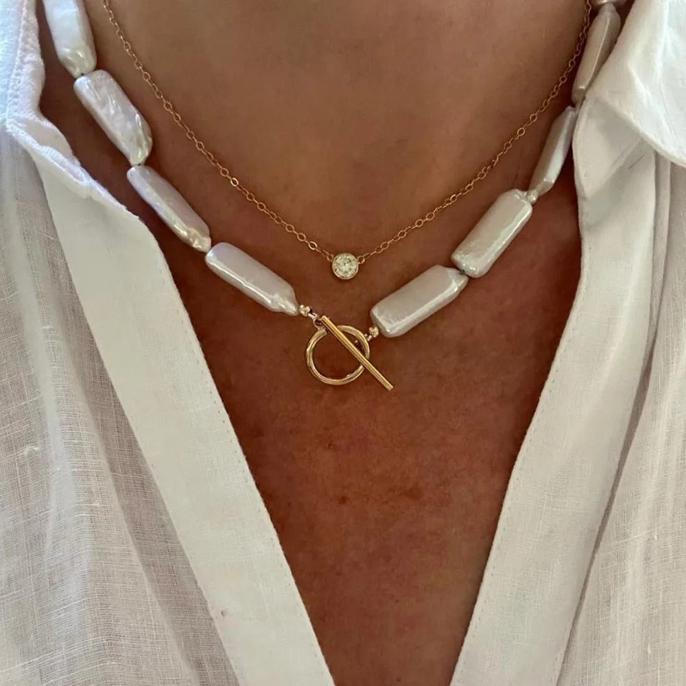 Elegant Jewelry Shell Heart Pendant Necklace Irregular Imitation Pearl Chain Unique Women Valentine's Fashion Necklace.