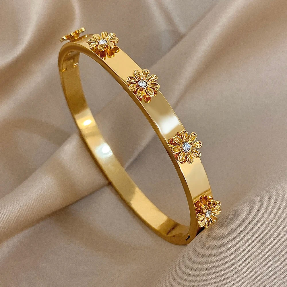 Chic Stainless Steel Wrist Bangles Flower Inlay Rhinestone Bracelet