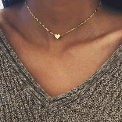 Red Heart Pendant Necklace vintage Aesthetic Love inspired choker New Fashion Romantic Heart Necklace For Women