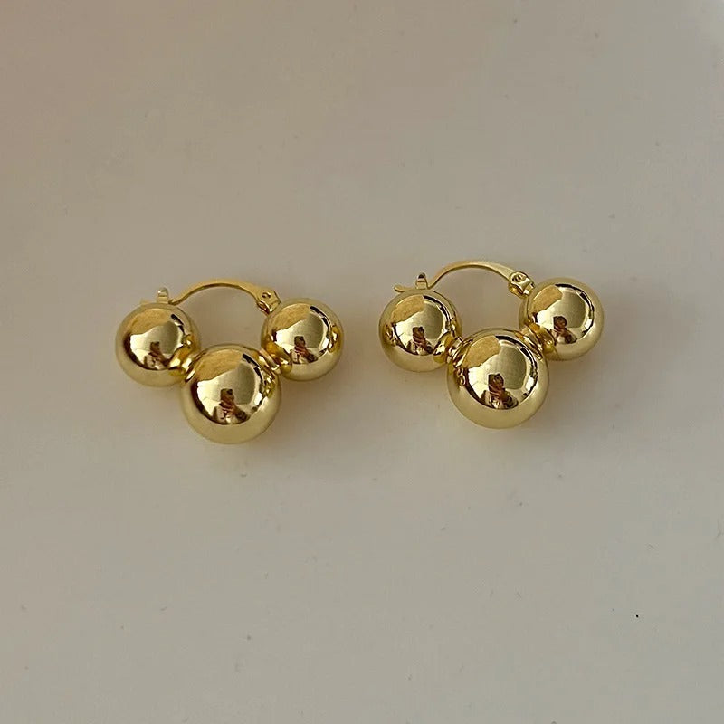 Metal Ball Earrings European And American Style Personalized Fashion Stud Earrings Ladies Girls Travel Wedding Accessories 2024