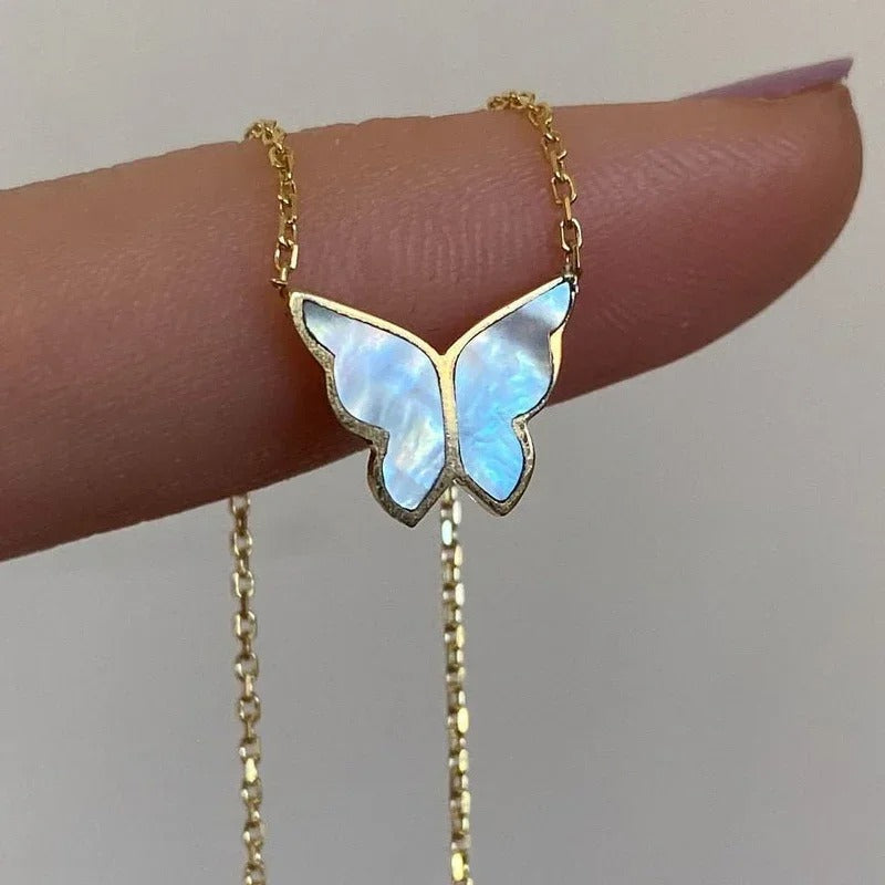 Trendy Stainless Steel Pendant Necklace Shell Inlay Exquisite Shinny Necklace for Women Waterproof Jewelry Gift