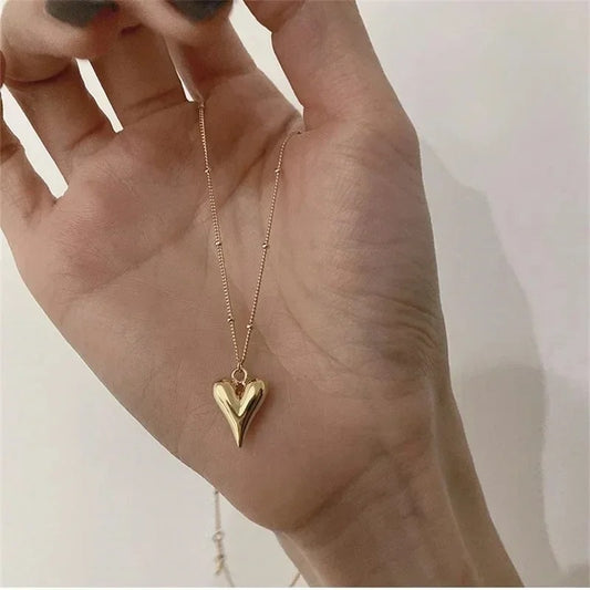 Vintage Golden Silver Color Heart Pendant Necklace for Women New Trend Girls Clavicle Chain Jewelry Birthday Gifts