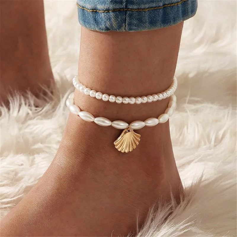 Modyle Bohemian Pearl Chain Anklet Gold Shell Pendant Wedding & Beach Jewelry Gift for Women