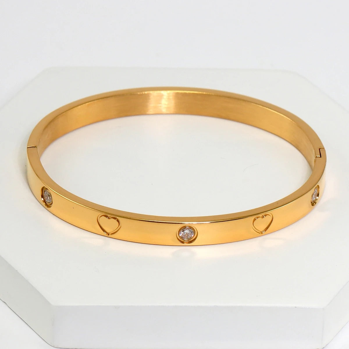 Stainless Steel Love Heart Bracelet Set for Women Daily Wear