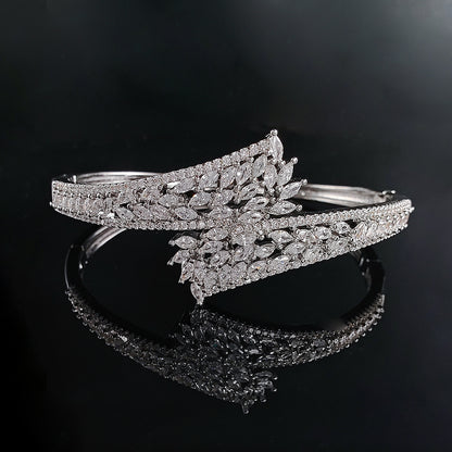 Luxury Carved Bracelet Bangle Women’s Anniversary & Valentine’s Gift