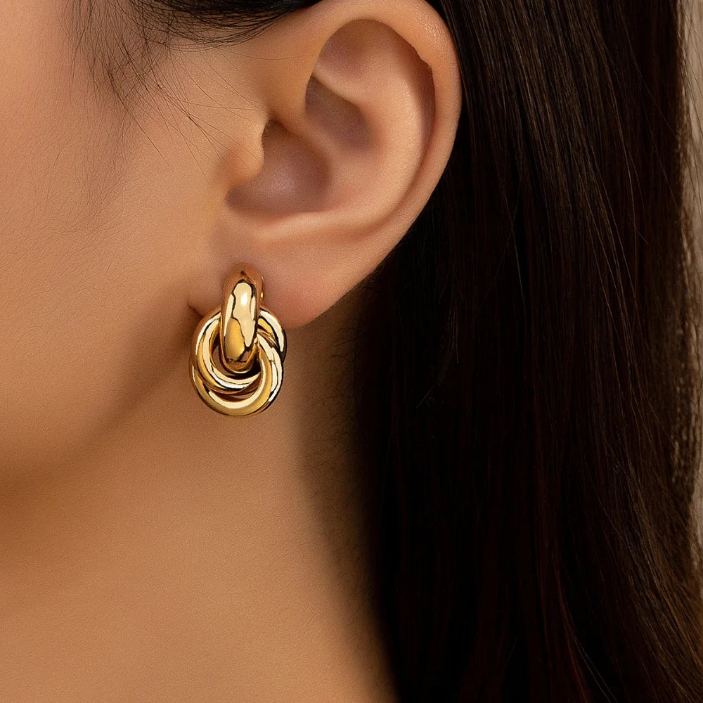 Gold Silver Color Knot Hoop Earring for Women Fashion Shiny Plating Trendy Twist Stud Earring Stud Cute Daily Wear Jewelry