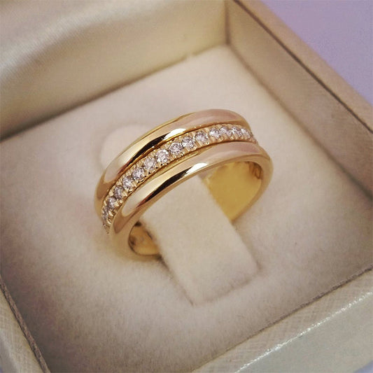 Huitan 2025 NEW Fashion Wedding Ring For Women Micro Paved Cubiz Zircon Finger Rings Female Engagement Jewelry Accessories