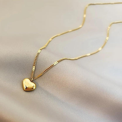 1pcs Gold-color Necklace Ms Simple Fashion Peach Heart Necklaces for women Engraved Love Collarbone Chain Holiday Jewelry Gifts