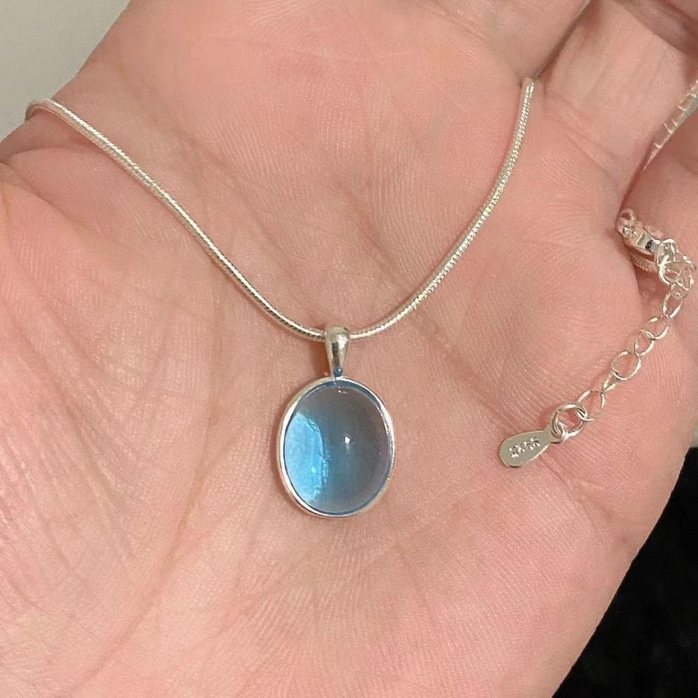 Silver Color Oval Aquamarine Pendant Necklace Ladies Girls Luxury Snake Chain Necklace Fashion Jewelry Accessories