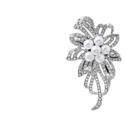 Luxury Crystal Flower Brooch for Women Rhinestone & Pearl Pin