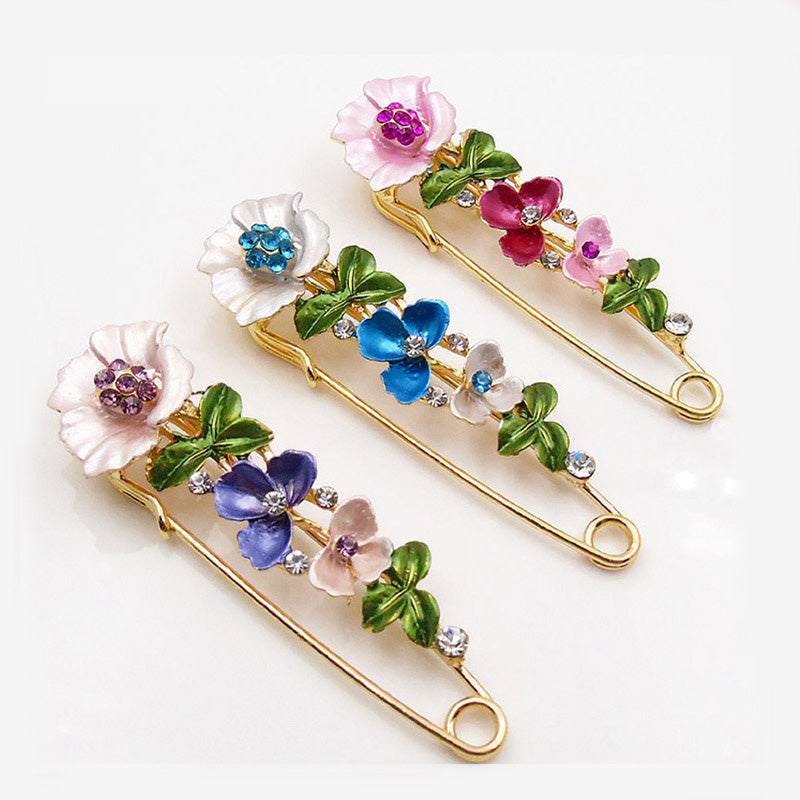 Elegant Flower Rhinestone Brooch Pin for Women
