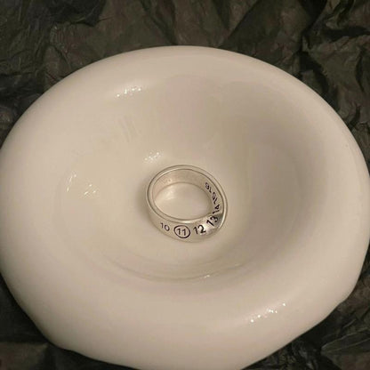 Mobius Irregular Twist Number Ring Girls Infinite Loop Ring Women Fashion Charm Jewelry Anniversary Gift