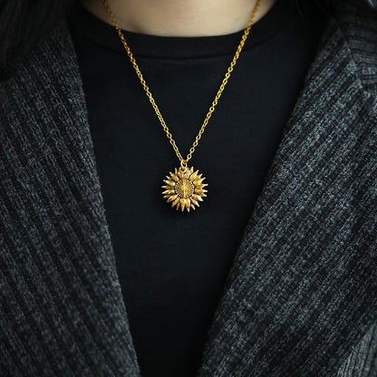 Sunflower Necklaces For Women Stainless Steel Open Locket You are My Sunshine Sunflower Necklace Birthday Party Jewelry Gift BFF