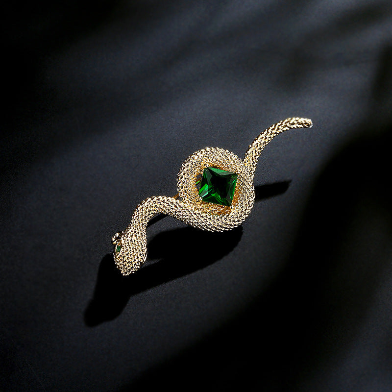 Luxury Rhinestone Snake Brooch Alloy Crystal Animal Pin for Women