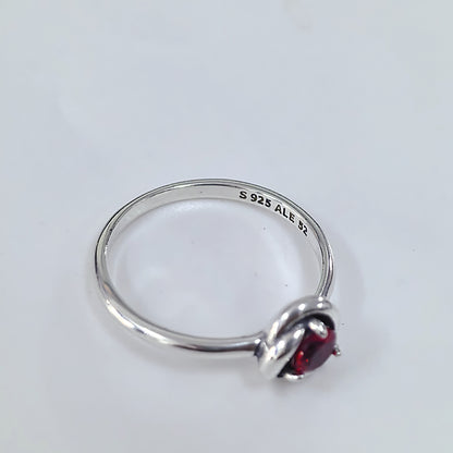 Pandora January Birthstone Eternity Circle Ring – Garnet Red | 925 Sterling Silver