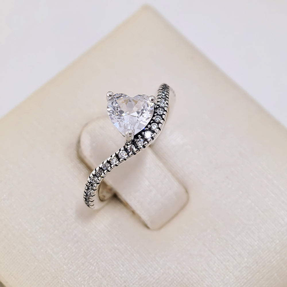 Pandora Wavy Pavé Heart Ring | Sterling Silver S925 ALE