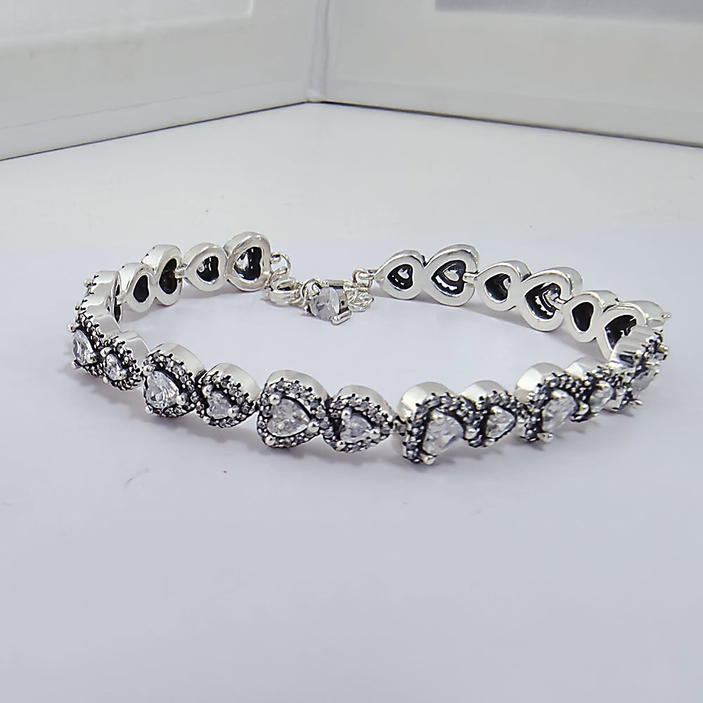Pandora Halo Hearts Bracelet | Sterling Silver