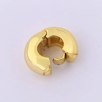 Pandora Round Clip Charm | 14k Gold-Plated