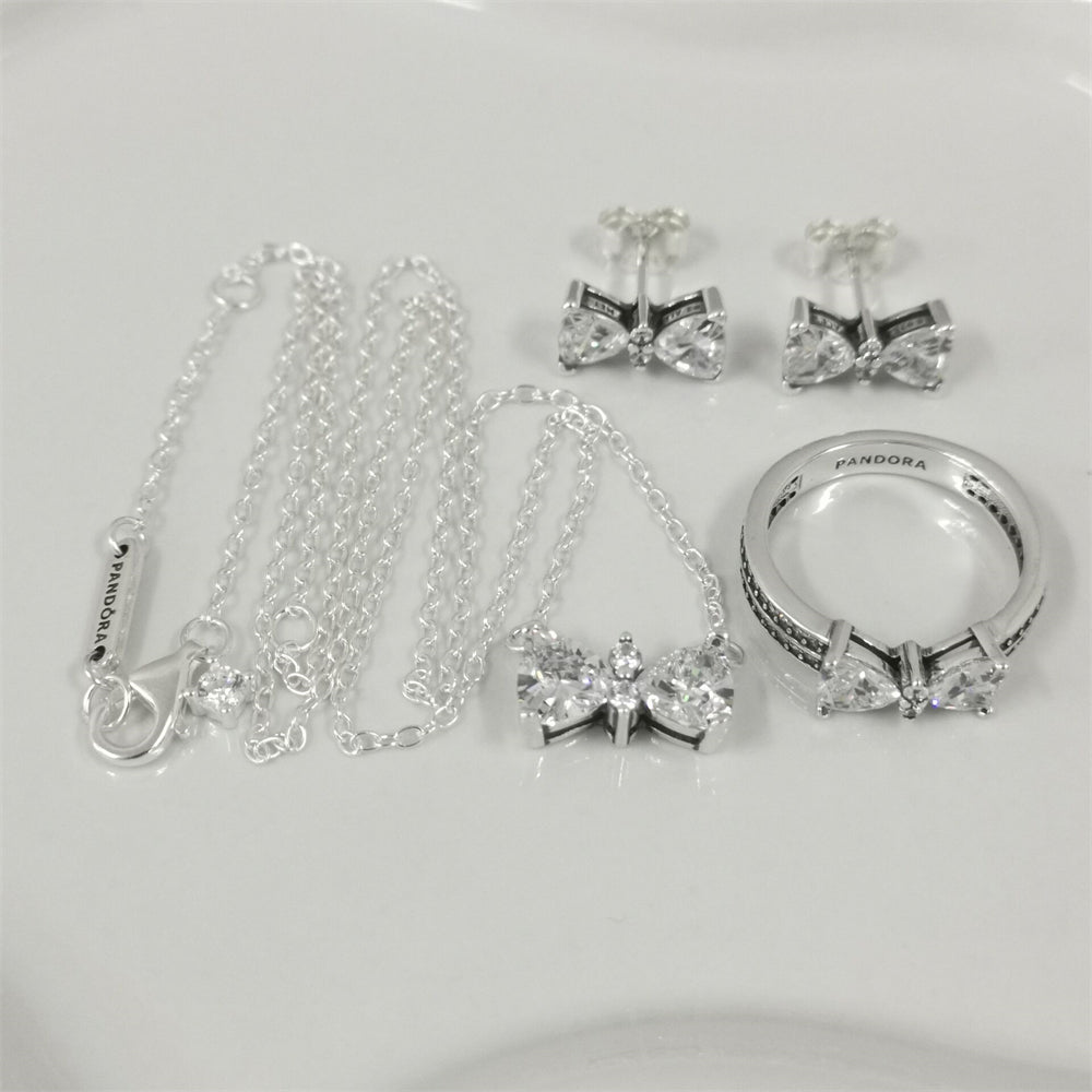 Pandora Sparkling Bow Jewellery Gift Set – Sterling Silver Necklace & Earrings