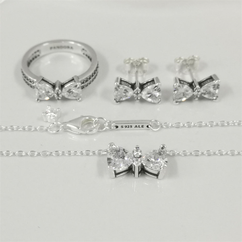 Pandora Sparkling Bow Jewellery Gift Set – Sterling Silver Necklace & Earrings
