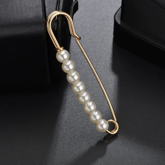 Simple and Fashionable Imitation Pearl Beaded Brooch for Women's Classic Casual Jewelry Clothing Accessories