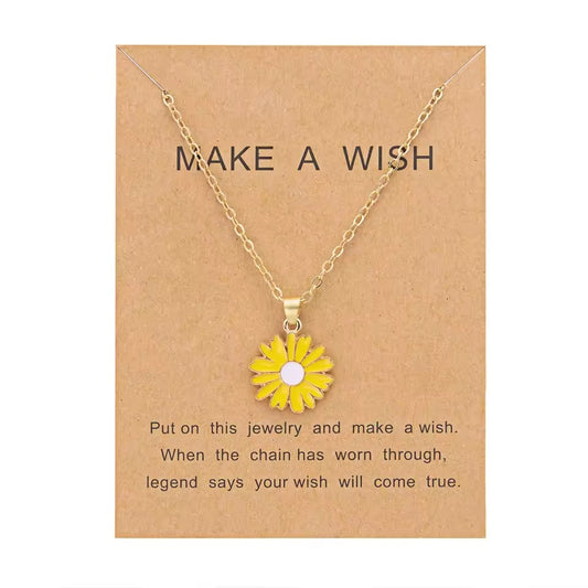 Korean Flower Pendant Choker Necklace – Trendy Summer Gift for Women & Girls (White/Yellow)