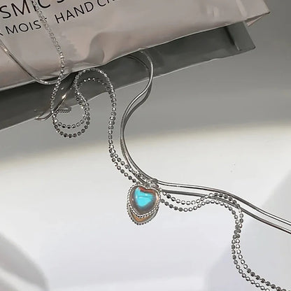 Women’s Silver Love Heart Moonstone Pendant Clavicle Necklace