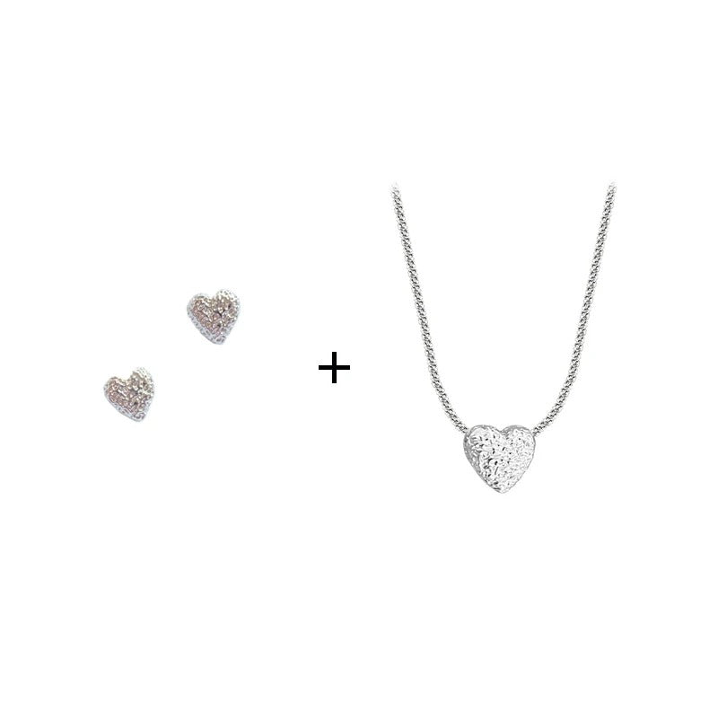 Women's Silver Heart Necklace Hammer Pattern Love Pendant Gift Jewelry